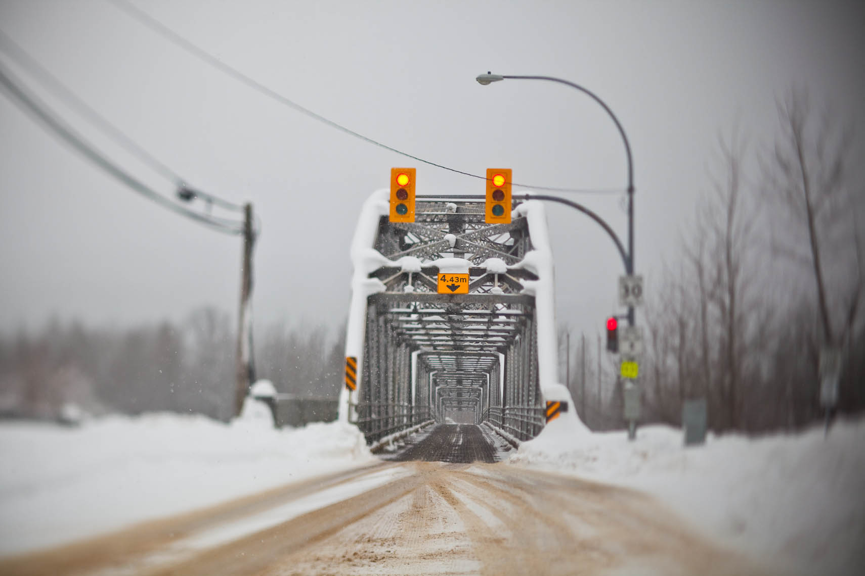 020-ryancreary_nov2012-24skitown